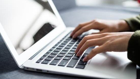 Strukturierung einer literaturbasierten Hausarbeit: Schritt für Schritt zum Erfolg 7 Structure of a literature-based term paper